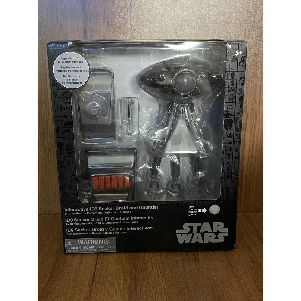 NEW Disney Parks Star Wars ID9 Interactive Seeker‎ Droid Gauntlet Remote Control